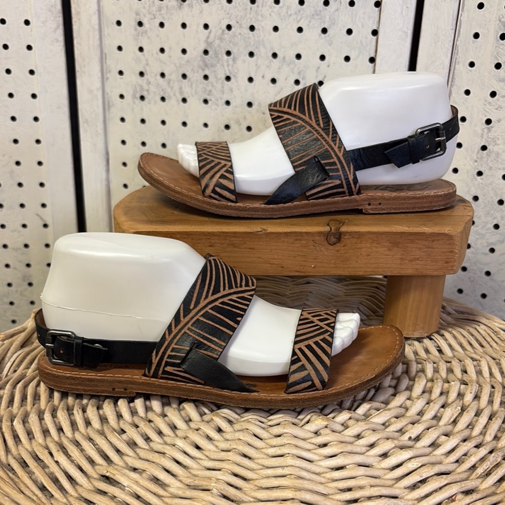 Patricia Nash Italian leather